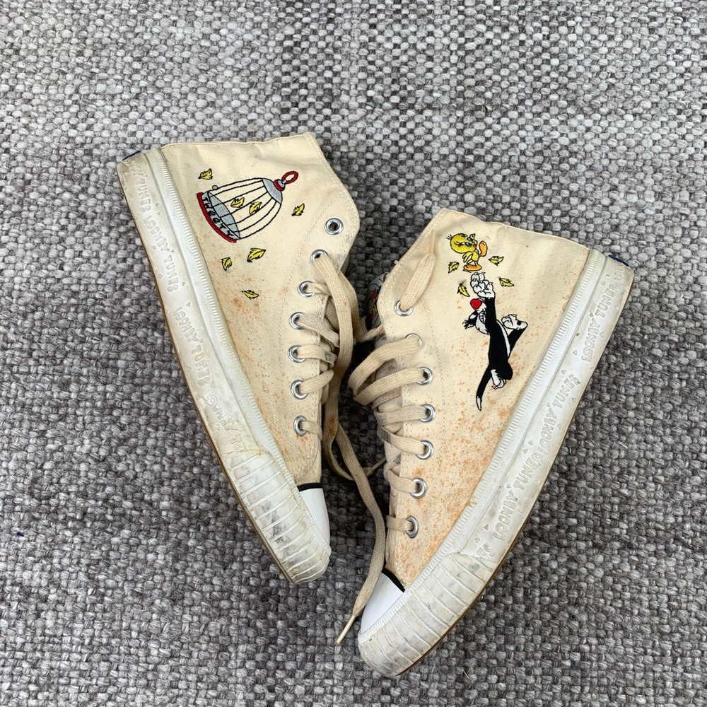 Keds Looney Tunes High Top Sneakers Womens 10 Cream Tweety Sylvester WF-4554M